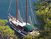 anchoring in the green bays of the Turkish coast - M/S ANGEL
