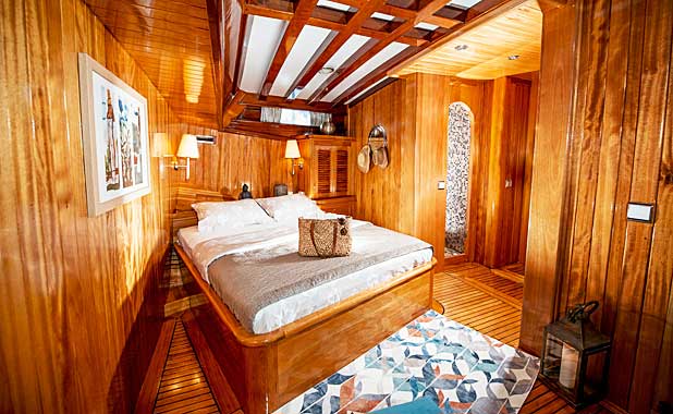 Boutiquestyle-bluecruise-master cabin