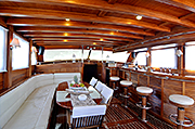 Salon - Blue Cruise Bodrum - Yacht Charter in Turkey